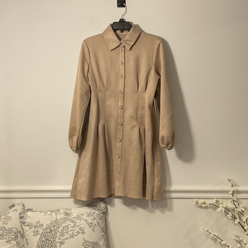 Kensie Tan Long Sleeve Dress